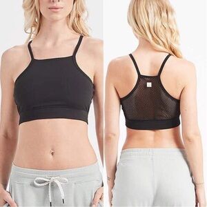 Vuori Madeleine Sports Bra Size Medium Black